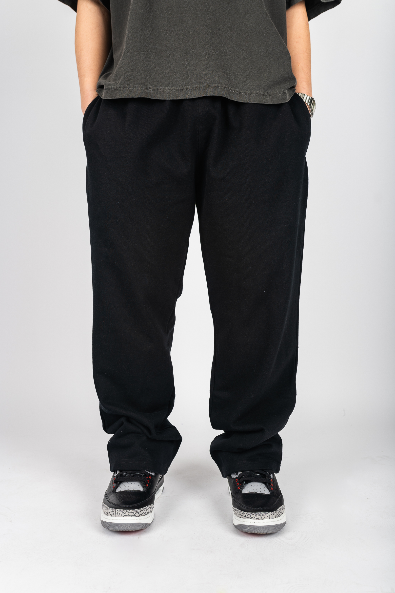 Heavyweight Boyfriend Sweatpants - Image 11