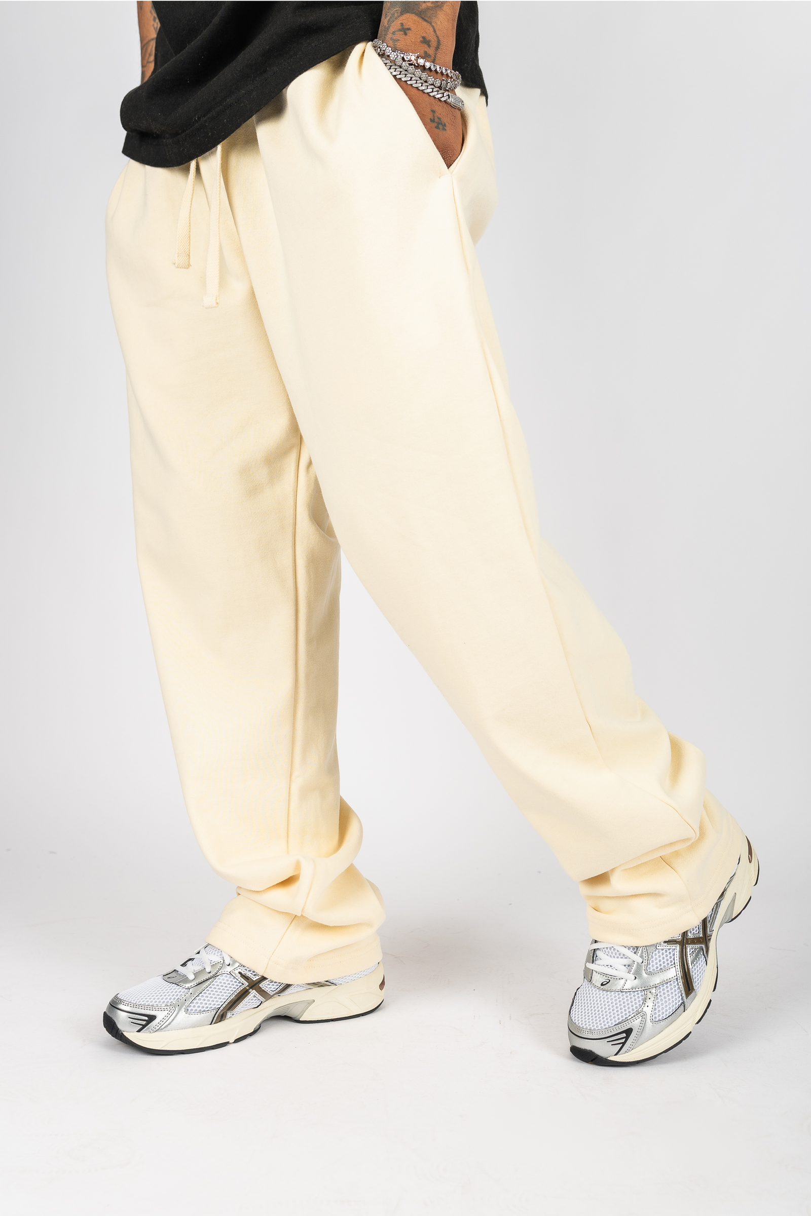Heavyweight Boyfriend Sweatpants - Image 18